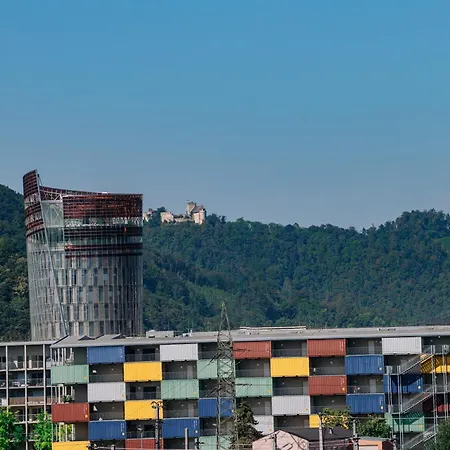 Tamliving Center Luxury 4 Smart Tv Kitchen Great View